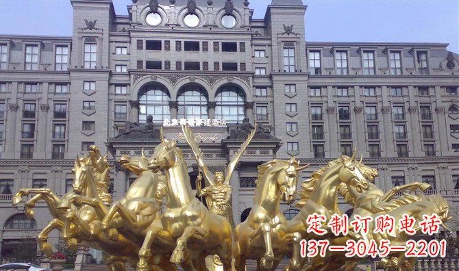 南阳八匹马阿波罗战车酒店景观铜雕