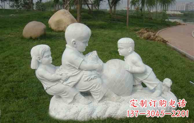 南阳拔萝卜的儿童石雕