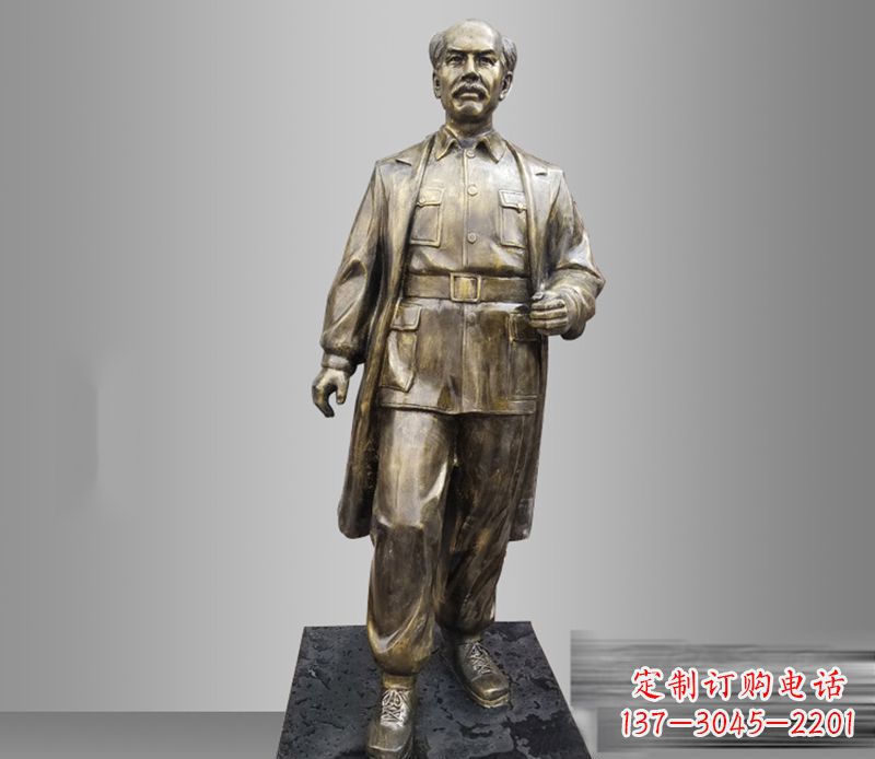 南阳白求恩铜雕