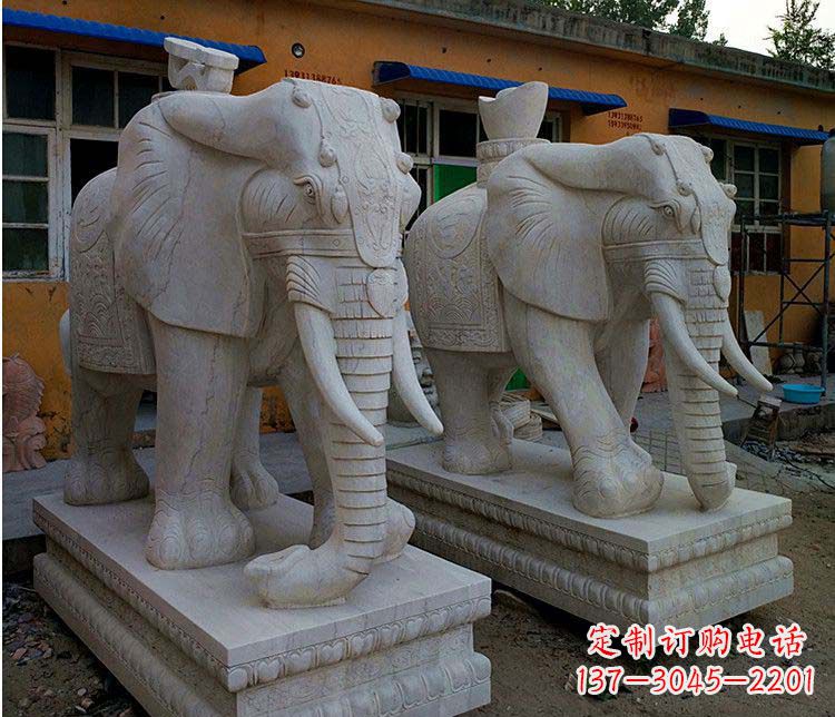 南阳新“大象招财石雕”