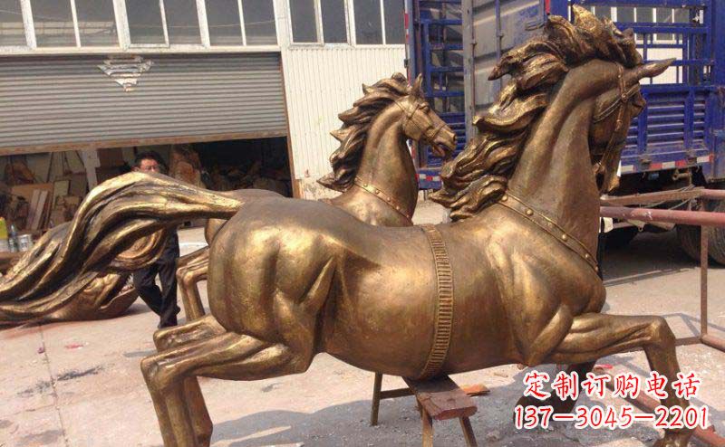 南阳奔马广场铜雕