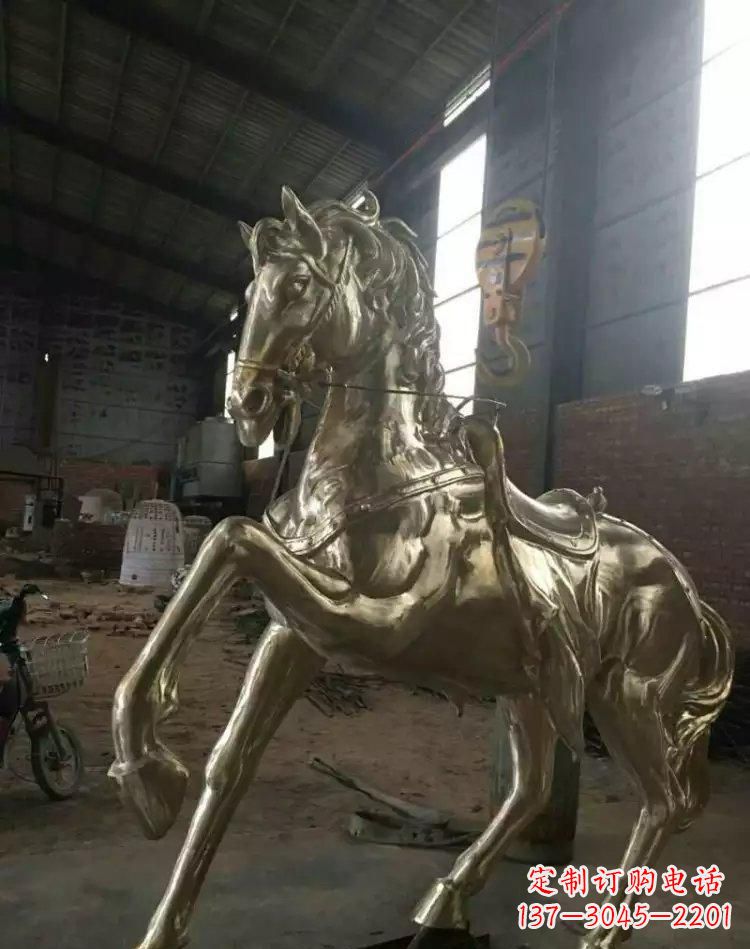 南阳奔马铜雕
