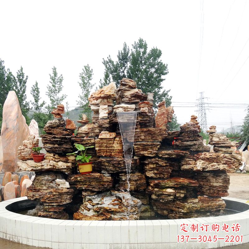 南阳别墅奇石鱼池假山