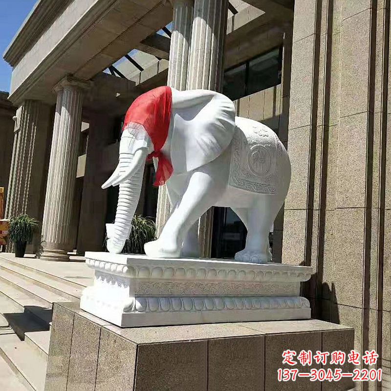 南阳大象雕刻精美家居装饰品