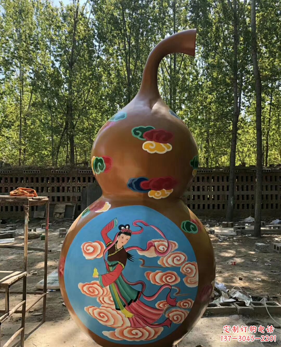 南阳玻璃钢彩绘葫芦雕塑