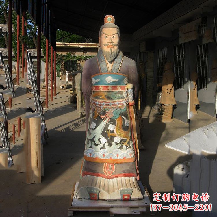 南阳玻璃钢彩绘秦始皇塑像