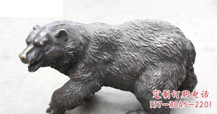 南阳以玻璃钢制作的北极熊雕塑