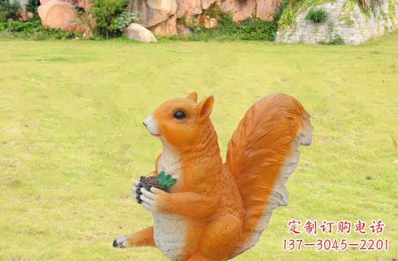 南阳玻璃钢仿真松鼠