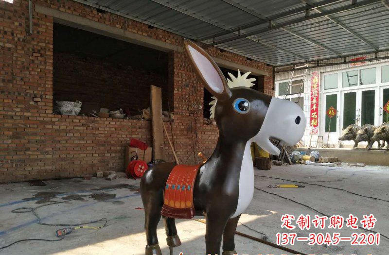 南阳玻璃钢卡通小毛驴雕塑