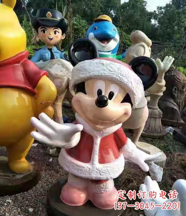 南阳玻璃钢米老鼠和唐老鸭卡通动物雕塑