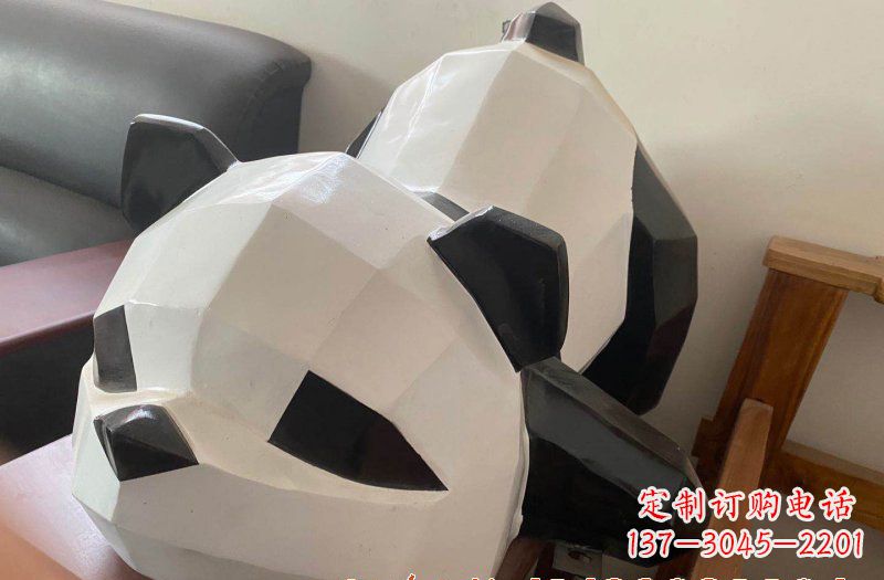 南阳玻璃钢切面熊猫雕塑
