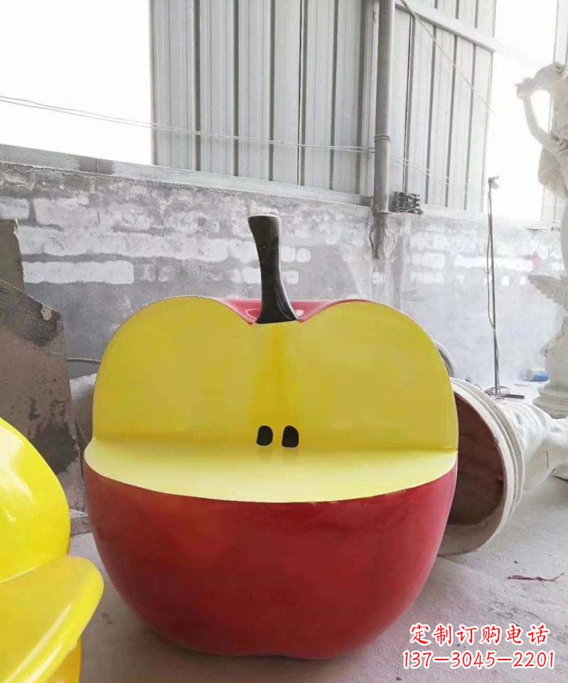 南阳不锈钢苹果雕塑精致而经久不衰