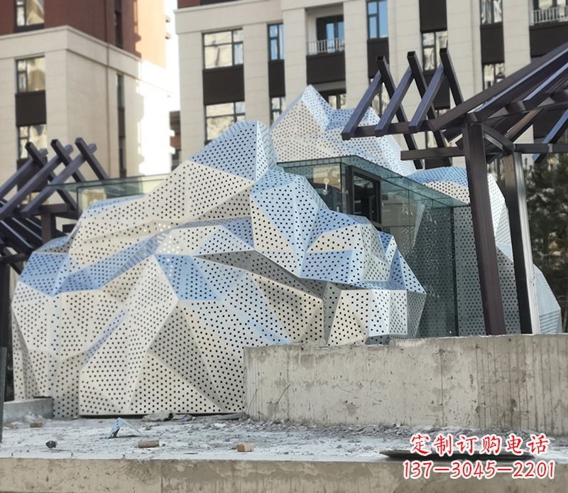 南阳不锈钢别墅假山景观雕塑