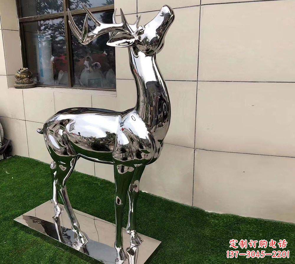 南阳不锈钢别墅镜面小鹿雕塑