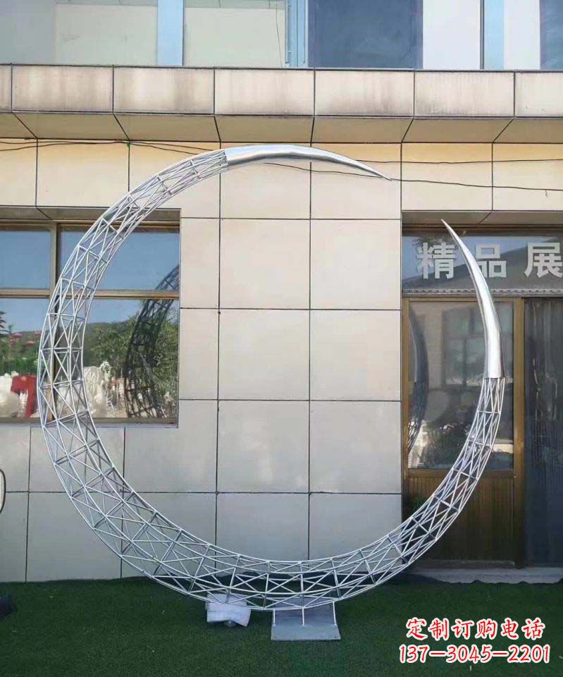 南阳不锈钢别墅月亮镂空雕塑