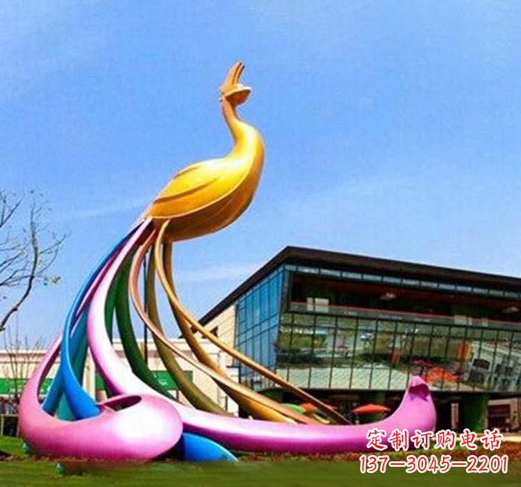 南阳不锈钢彩色孔雀雕塑——美轮美奂的艺术精品