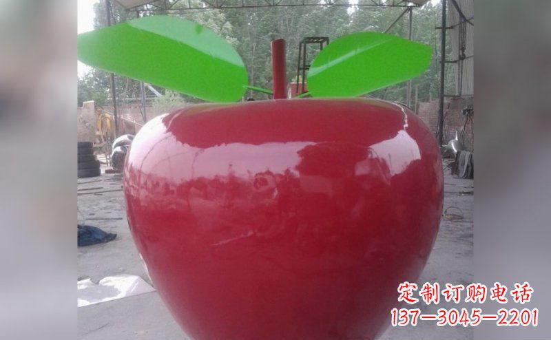 南阳不锈钢苹果雕塑描绘出美丽的景观