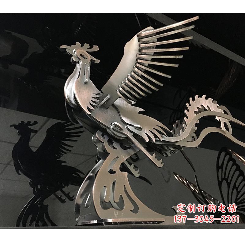 南阳不锈钢凤凰雕塑精美的艺术品