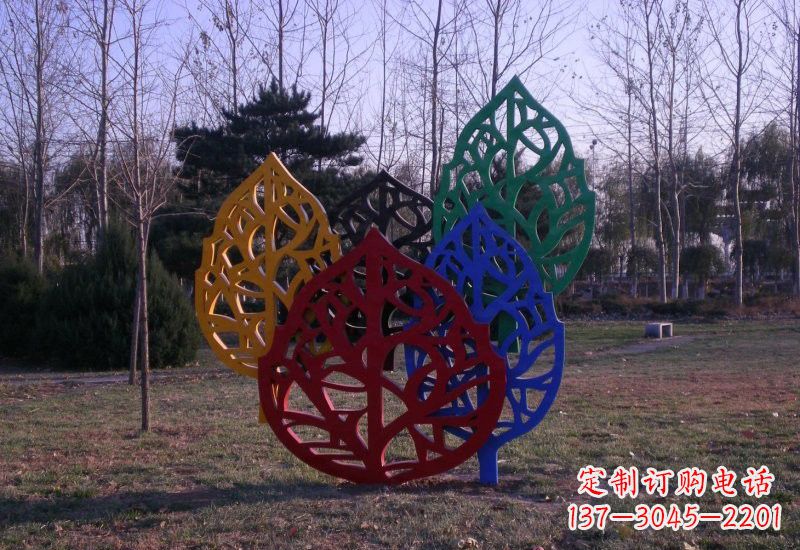 南阳精美不锈钢树叶雕塑