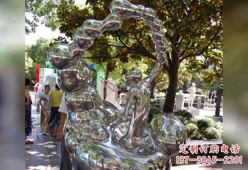 南阳精美不锈钢儿童雕塑