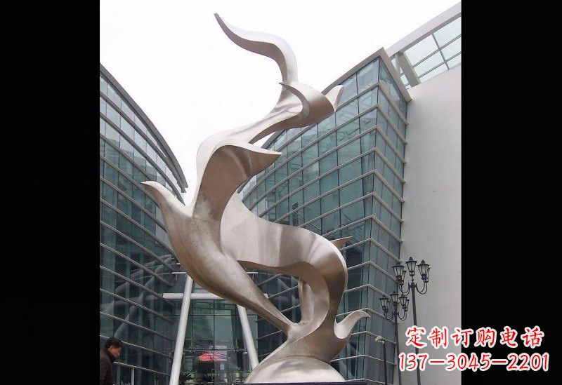 南阳精美的不锈钢大雁雕塑