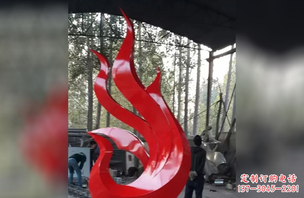 南阳不锈钢凤凰雕塑美轮美奂