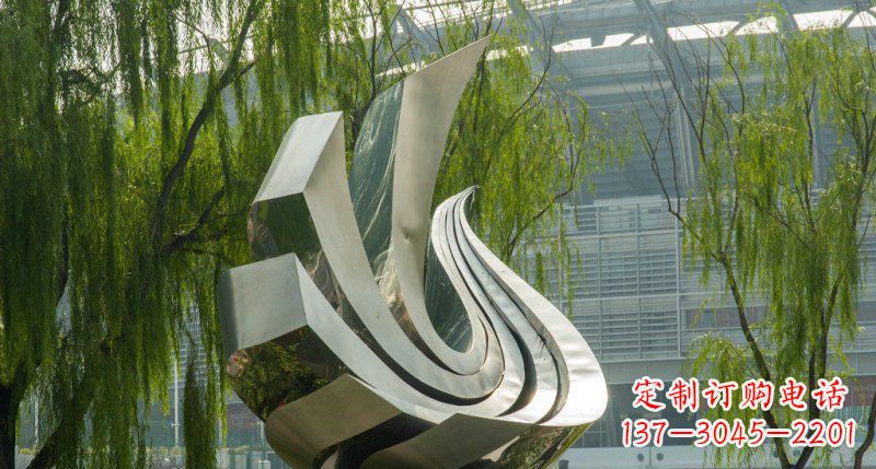 南阳不锈钢凤凰雕塑美丽的象征