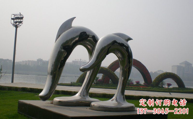 南阳精美不锈钢海豚雕塑