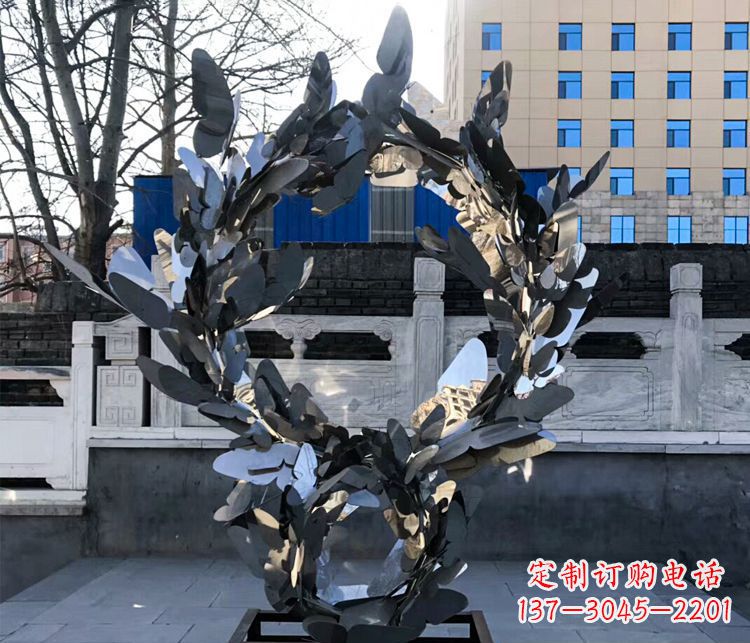 南阳不锈钢蝴蝶花环景观雕塑