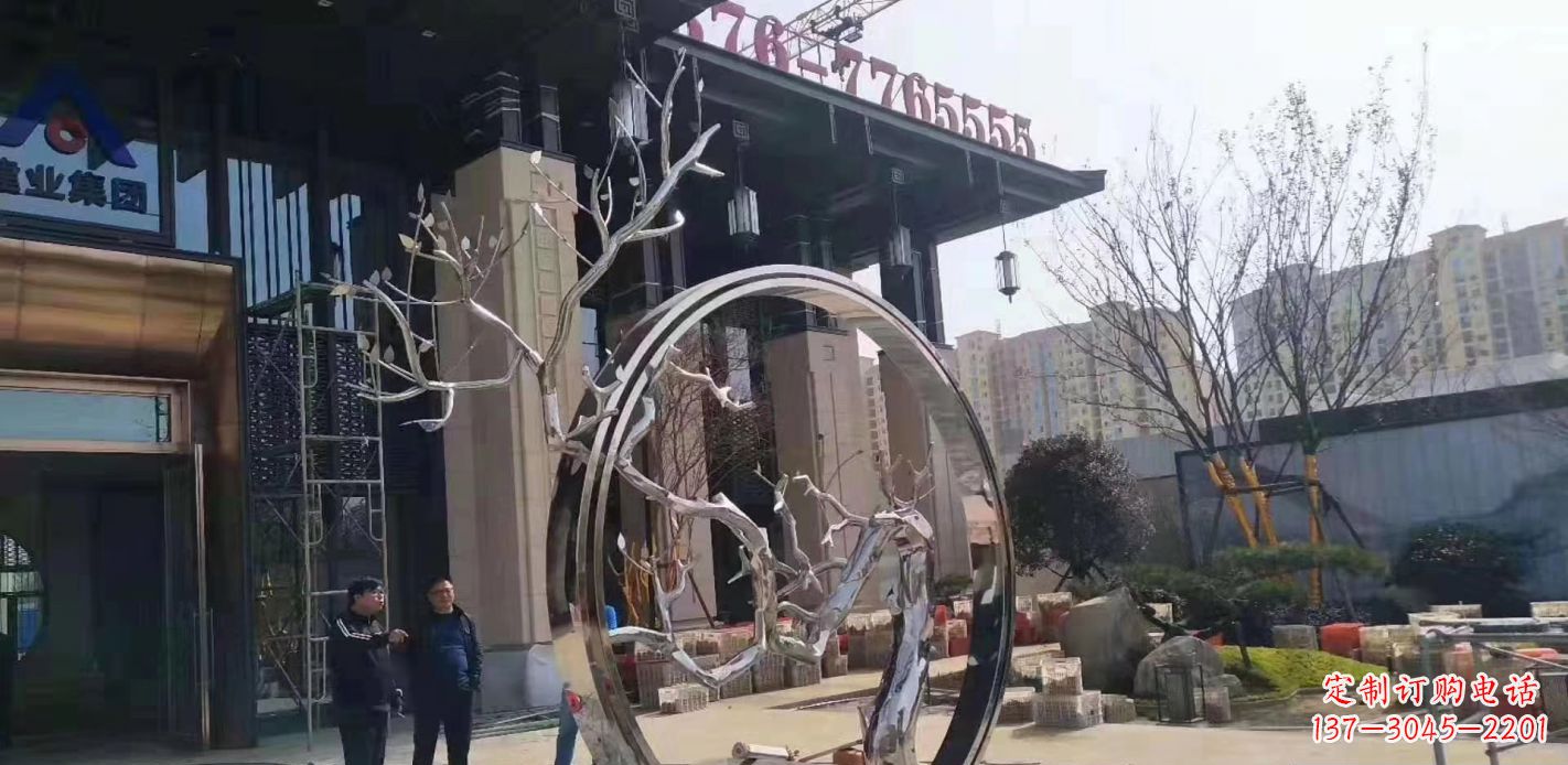 南阳不锈钢抽象镜面圆环雕塑