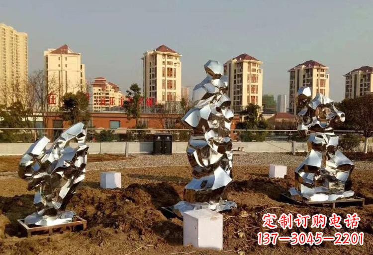 南阳不锈钢抽象镜面太湖石雕塑