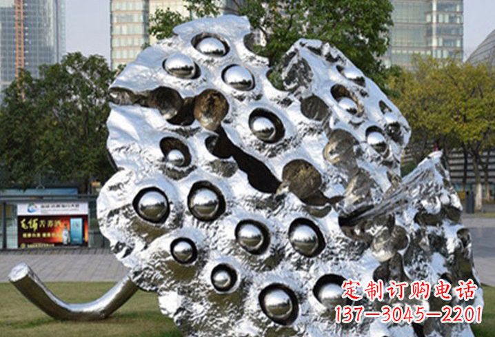 南阳不锈钢抽象莲蓬雕塑