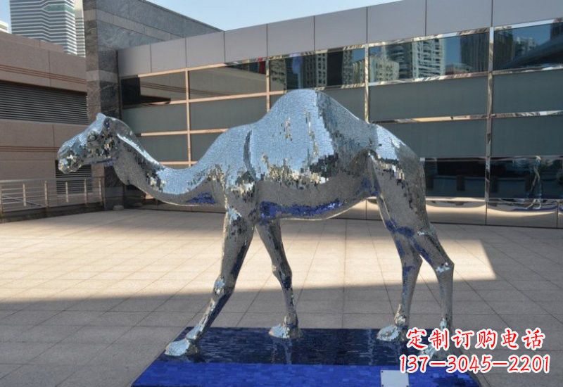 南阳不锈钢骆驼雕塑