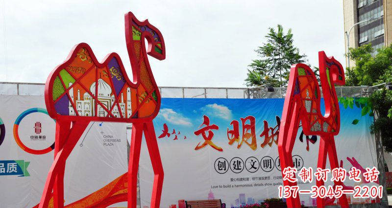 南阳不锈钢骆驼雕塑