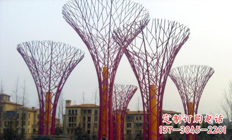 南阳不锈钢树枝雕塑——点缀城市景观