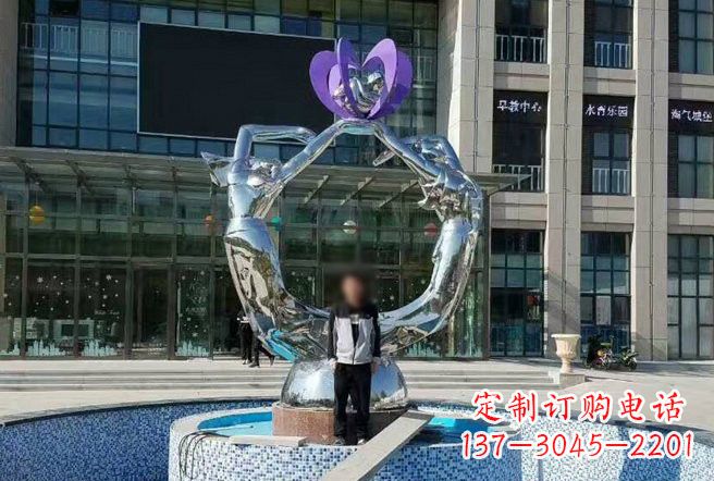 南阳不锈钢抽象女孩雕塑