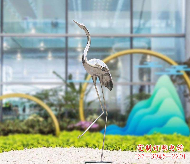南阳不锈钢仙鹤雕塑传承中国古典文化