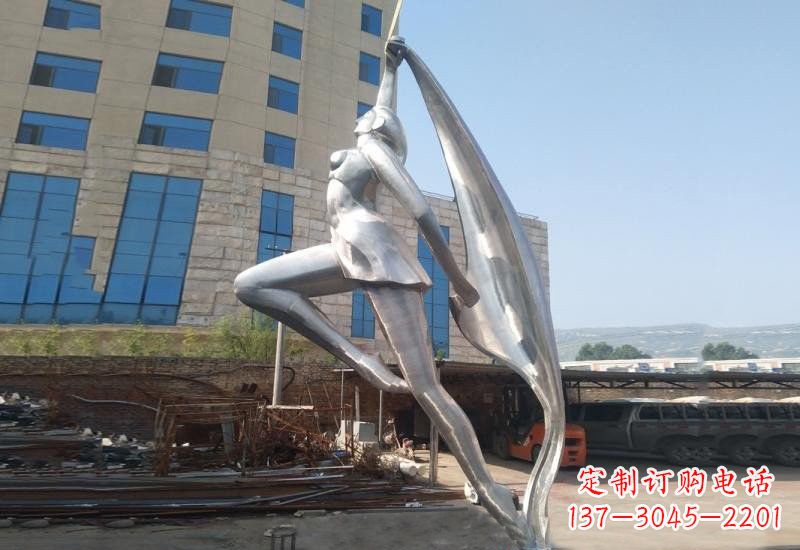 南阳不锈钢女孩雕塑