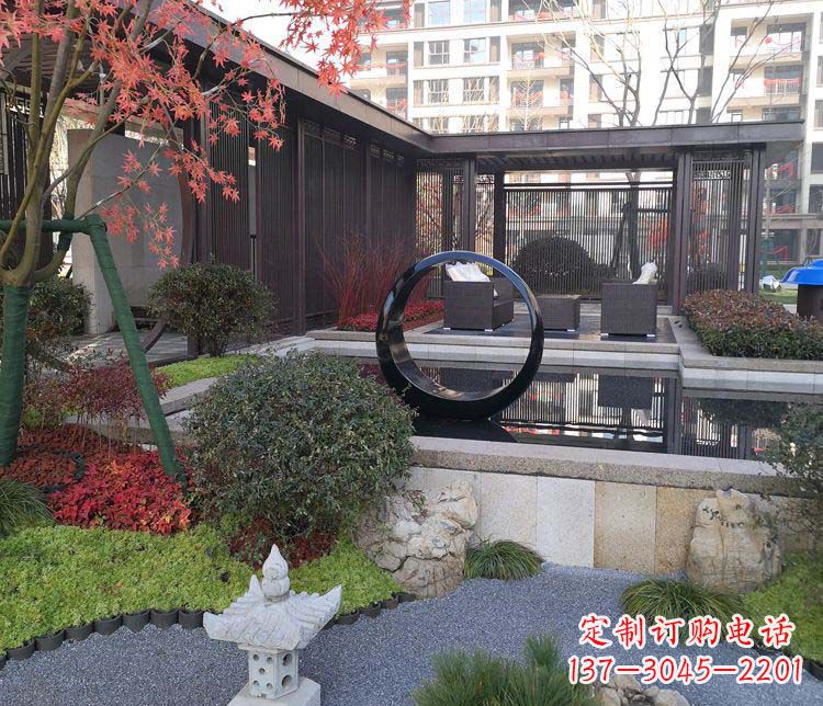 南阳不锈钢圆环雕塑——精美绝伦