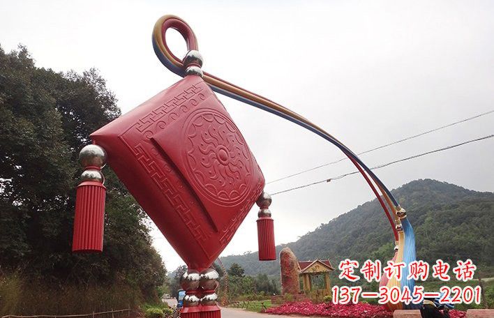 南阳精美不锈钢拱门雕塑