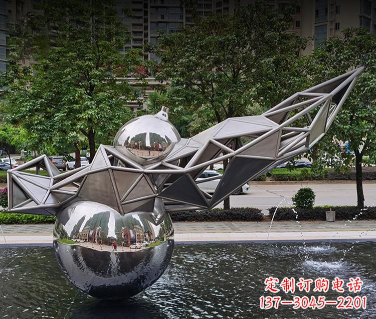 南阳不锈钢葫芦雕塑美丽耐用的艺术杰作