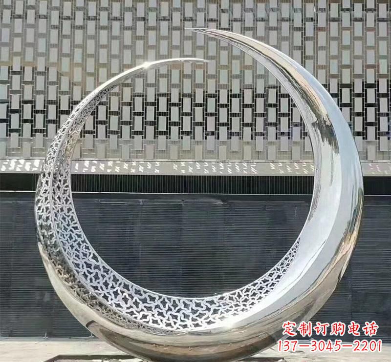 南阳不锈钢创意圆环雕塑