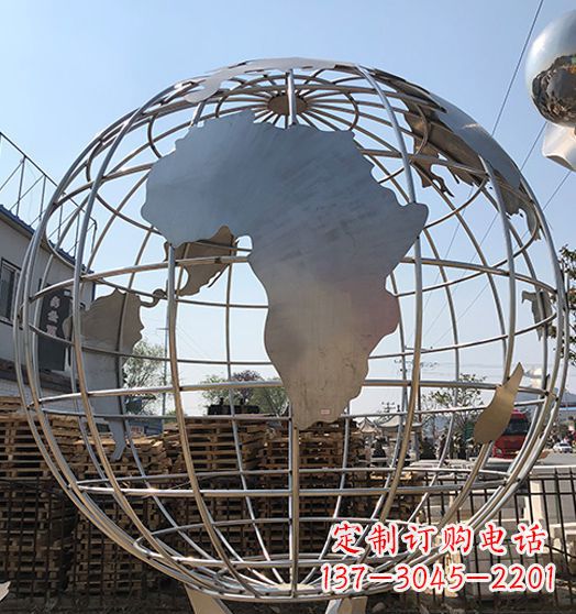 南阳不锈钢地球仪雕塑精美的艺术作品