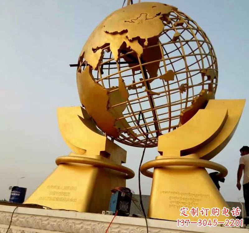 南阳不锈钢地球仪镂空雕塑