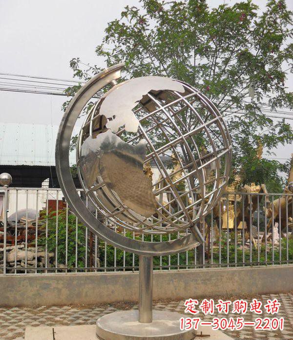 南阳精美不锈钢地球仪雕塑点缀校园美景