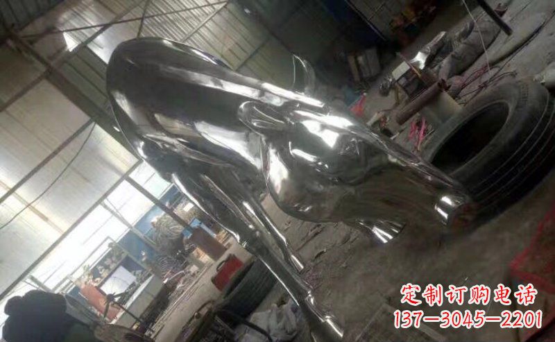 南阳该雕塑的