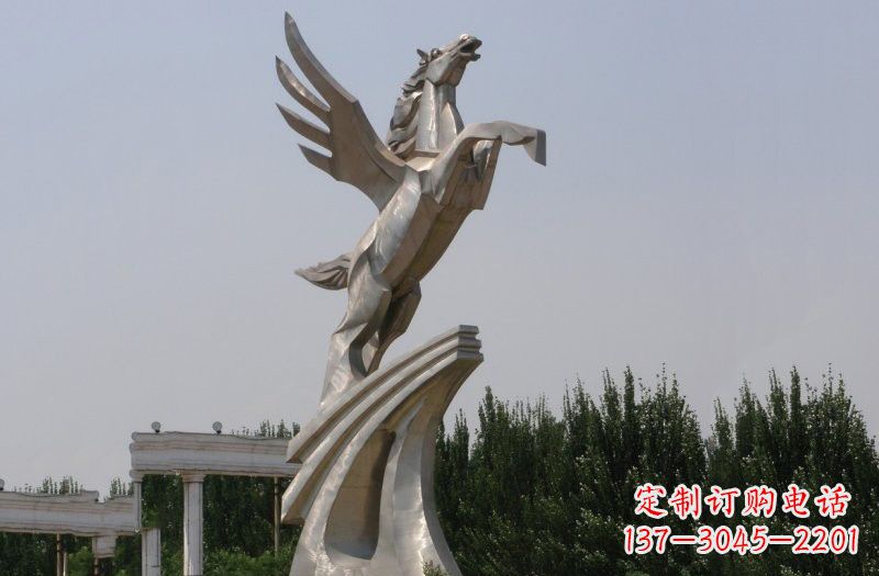 南阳不锈钢飞马雕塑象征力量与灵动
