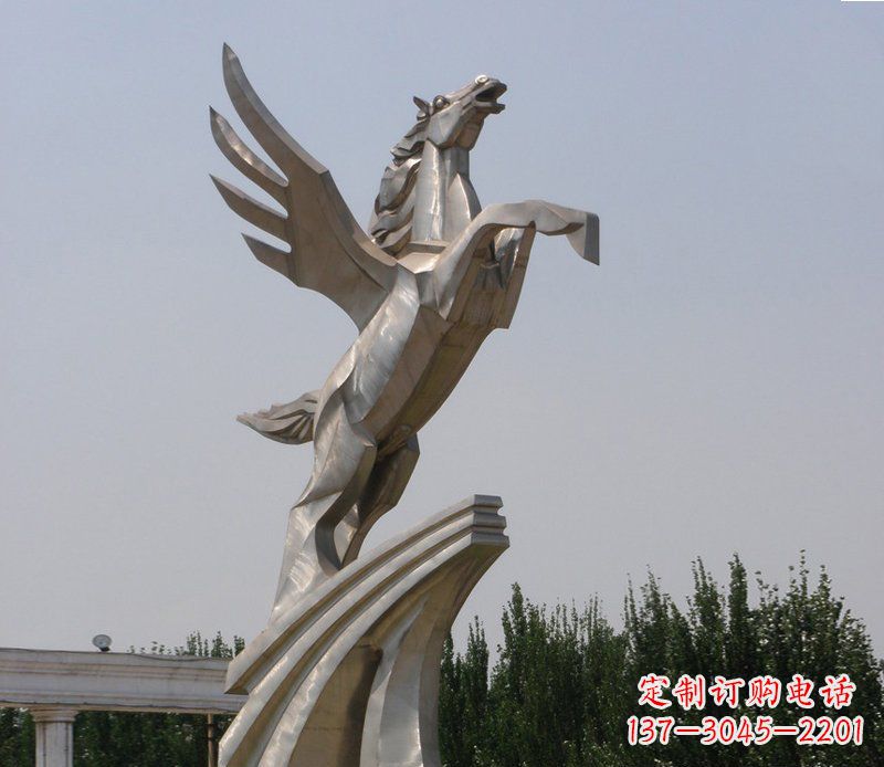 南阳不锈钢飞马精美雕塑点缀公园