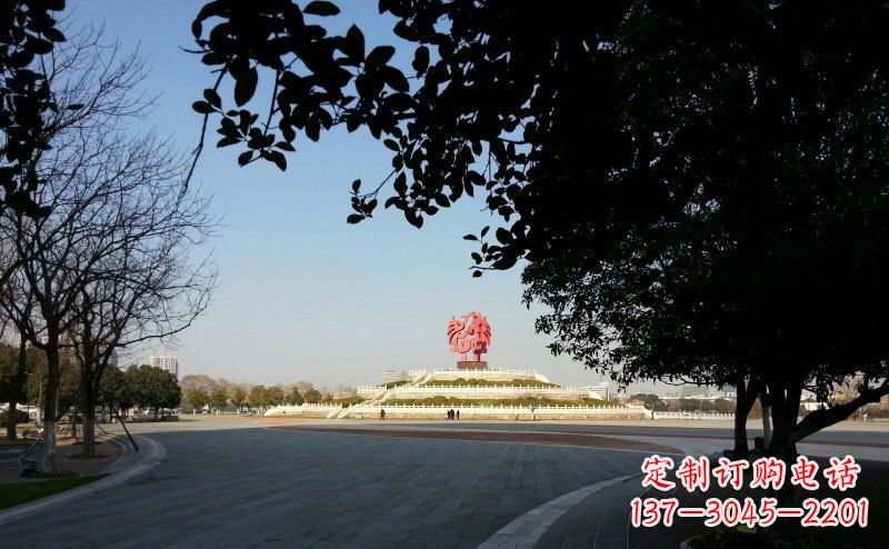 南阳不锈钢凤凰雕塑——展现传统文化之美