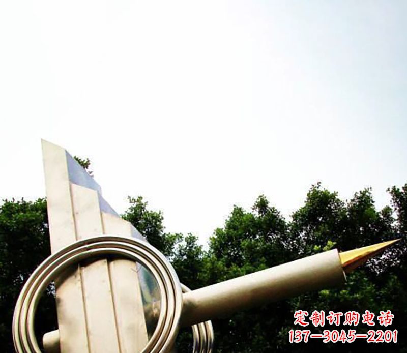 南阳不锈钢钢笔雕塑把简单的钢笔变成艺术品